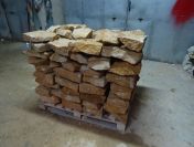 Płaski kamień dekoracyjny ozdobny na murki skalne skarpy skalniak