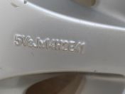Sprzedam oryginalne felgi aluminiowe marki Ford z oponami marki Fulda