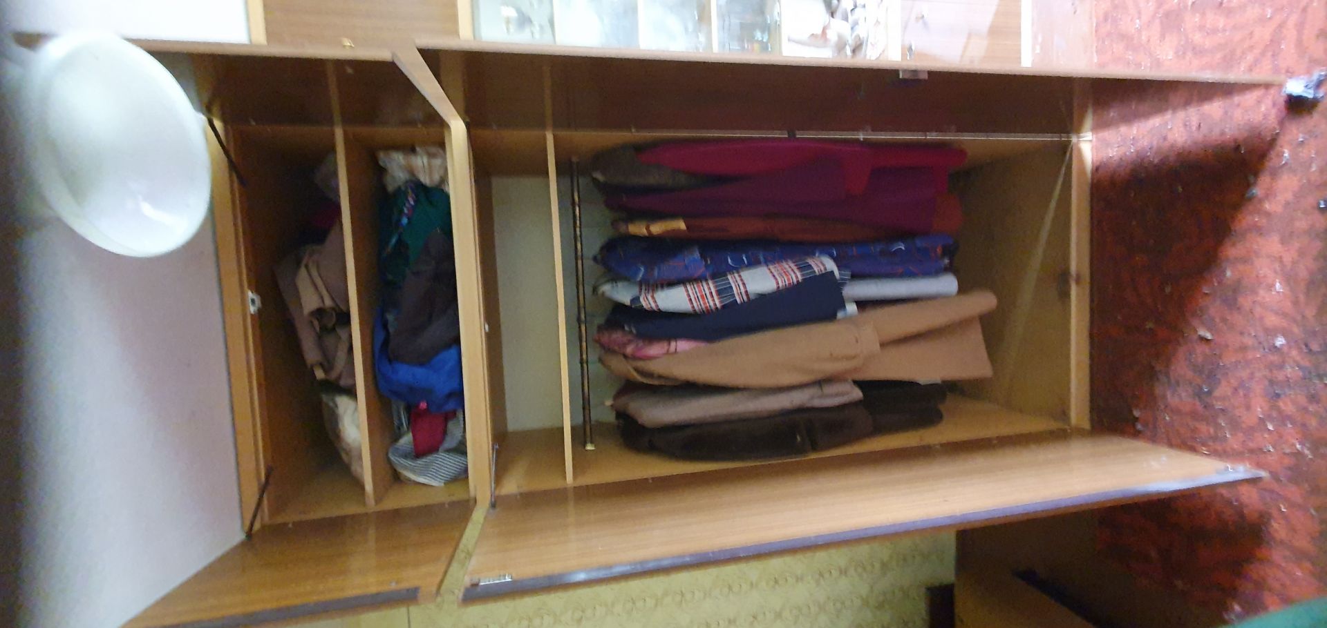 Meblościanka pokojowa PRL. Stubno - Zdjęcie 1