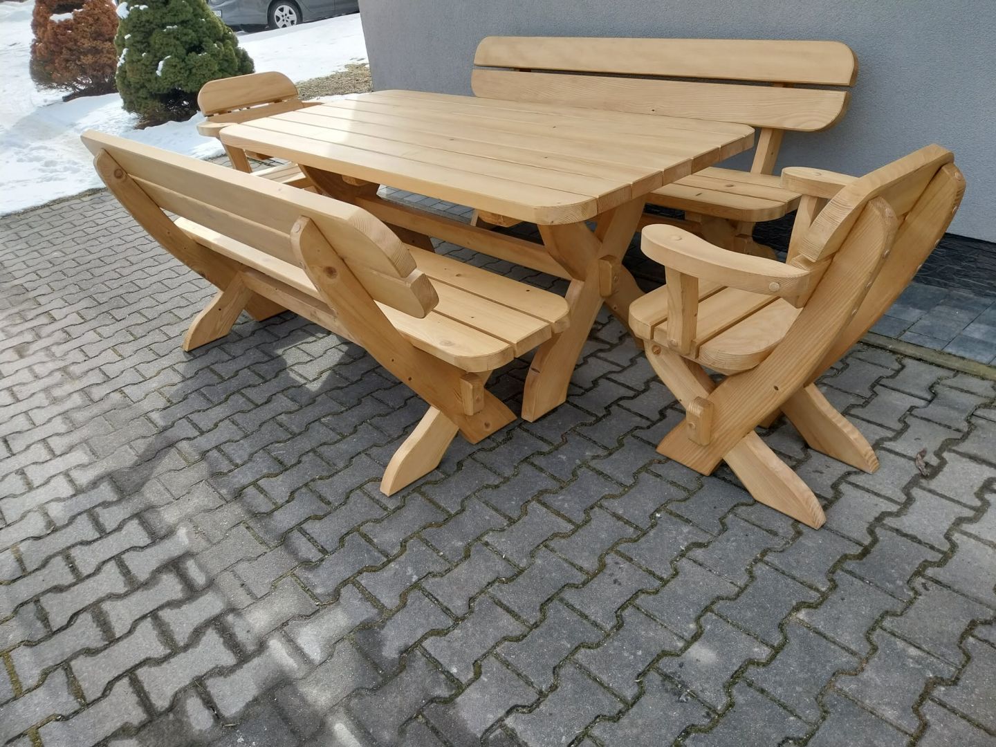 Stół drewniany meble ogrodowe zestaw 2 ławki 2 fotele Tokarnia - Zdjęcie 1