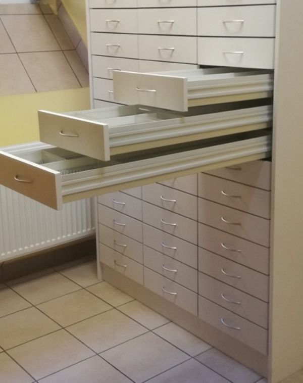 Meble apteczne-magazynowe szuflady systemowe głębokiego składowania Kraków - Zdjęcie 1