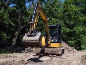 Usługi koparką Caterpillar, wykopy, prace ziemne, Kraków, okolice