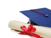 Pomogę napisać pracę dyplomową.